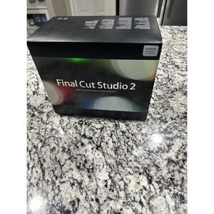 Apple Final Cut Studio 2 Editing Software Complete with Manuals & 9‎ Cd's